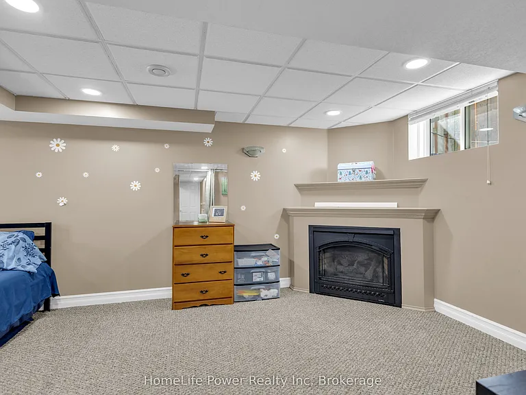 35 Borland Dr — Photo 33