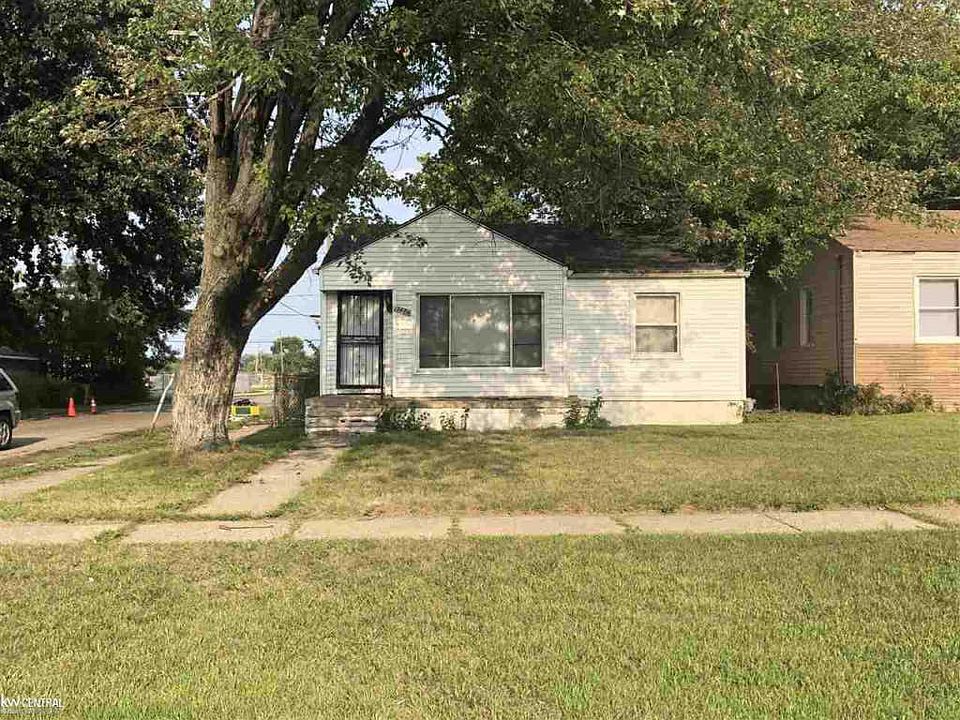 1st image of 19490 Saint Louis St
