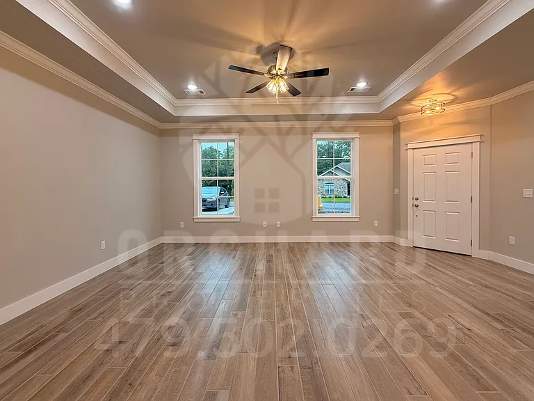 8 Ruthwell Dr — Photo 3