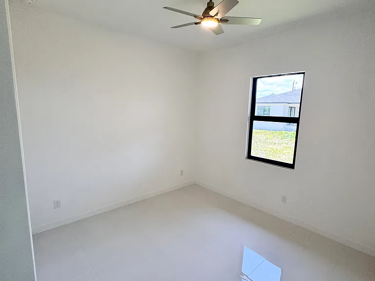 4206 NW 32nd Ln — Photo 19