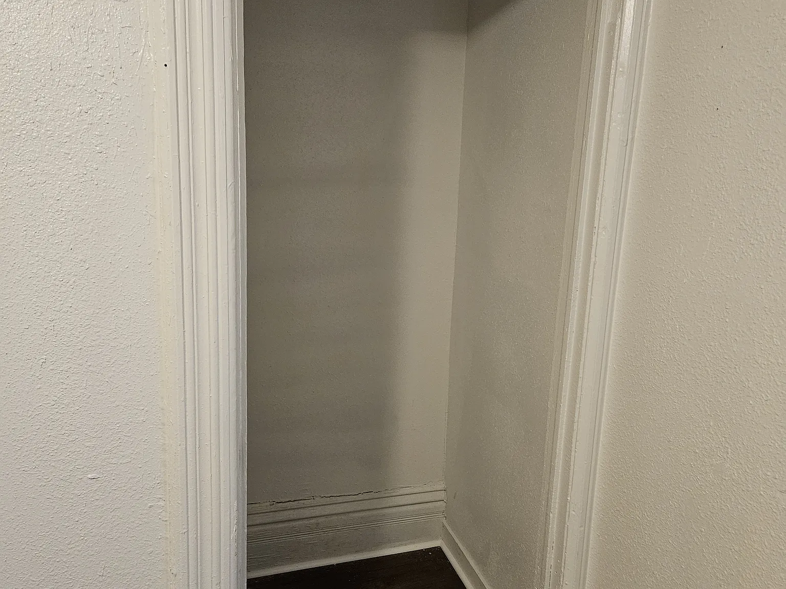 5 bed, 2142 sqft, $1,650 — Photo 4