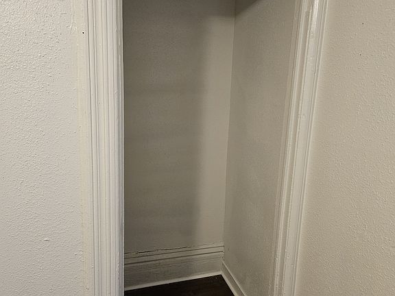 4th image of 1609 W 17th St
