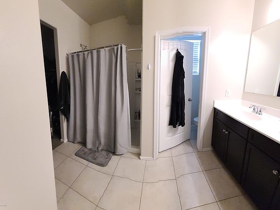 5th image of 31004 W Indianola Ave