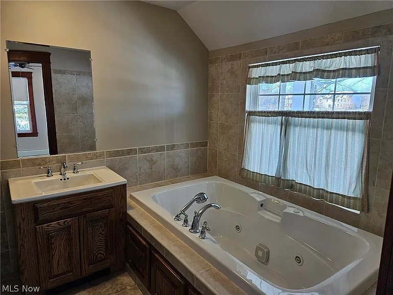 2230 Nagel Rd — Photo 13