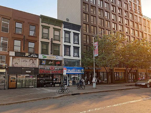 2nd image of 52 W 125th St