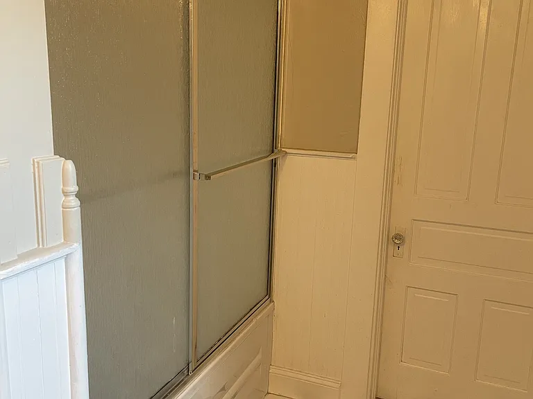 610 N Sycamore St #1 — Photo 16