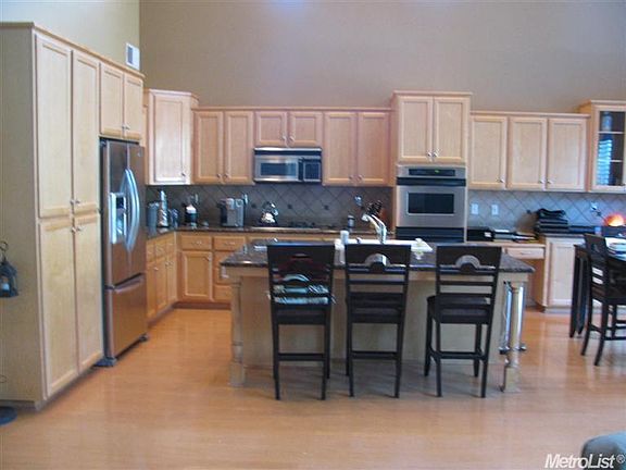 5th image of 3096 Big Bear Dr