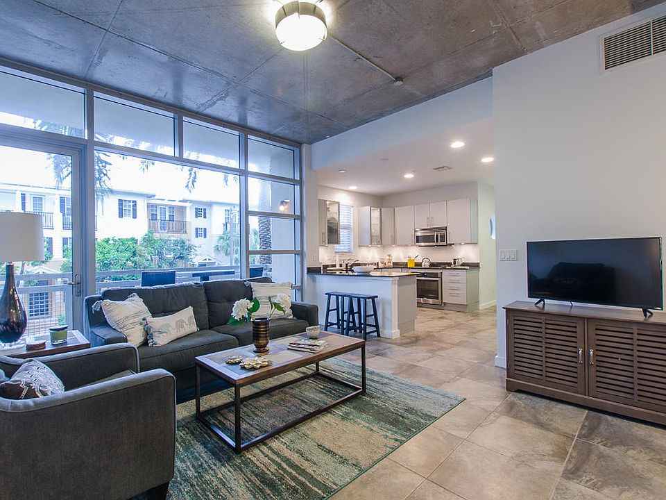 1st image of 335 SE 6th Avenue #N-210