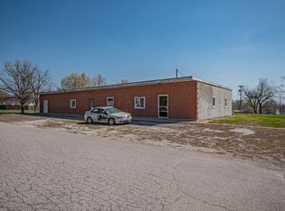 304 S Park St, Keytesville, MO 65261