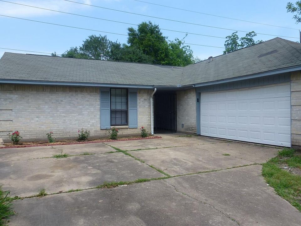 1st image of 5430 Windsor Forest Dr