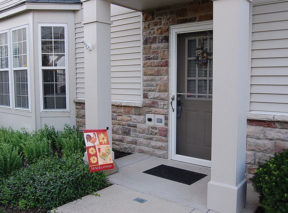 2nd image of 24838 Franklin Ln