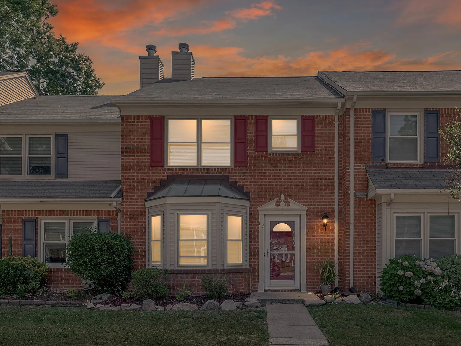 117 Kingsbridge Ln — Photo 1