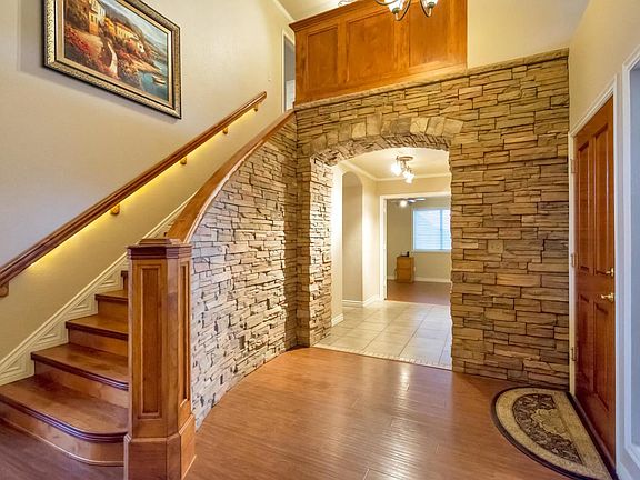 Foyer 1