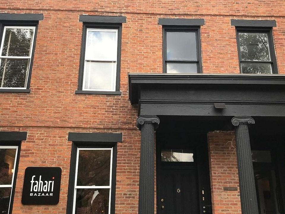 1st image of 6 Warren St #3