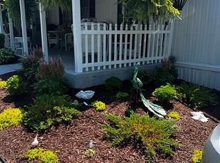 22 Broadway N, Westbrook, CT 06498