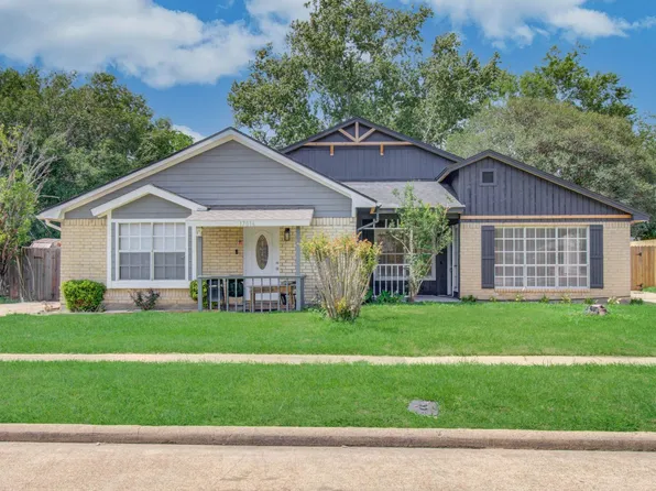 17014 Pastoria Dr, Houston, TX 77083