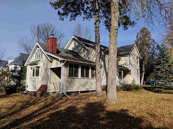 3rd image of 13 Pierrepont Ave