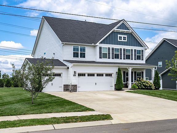 2nd image of 3039 Manchester Dr
