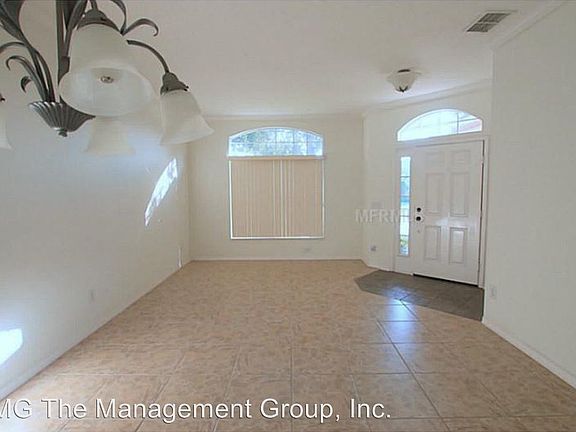 5th image of 10039 Autumn Creek Ln