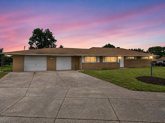 2nd image of 3318 Miriam Dr S