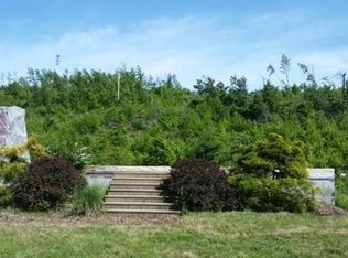 61 Dearth Hill Rd, Brimfield, MA 01010