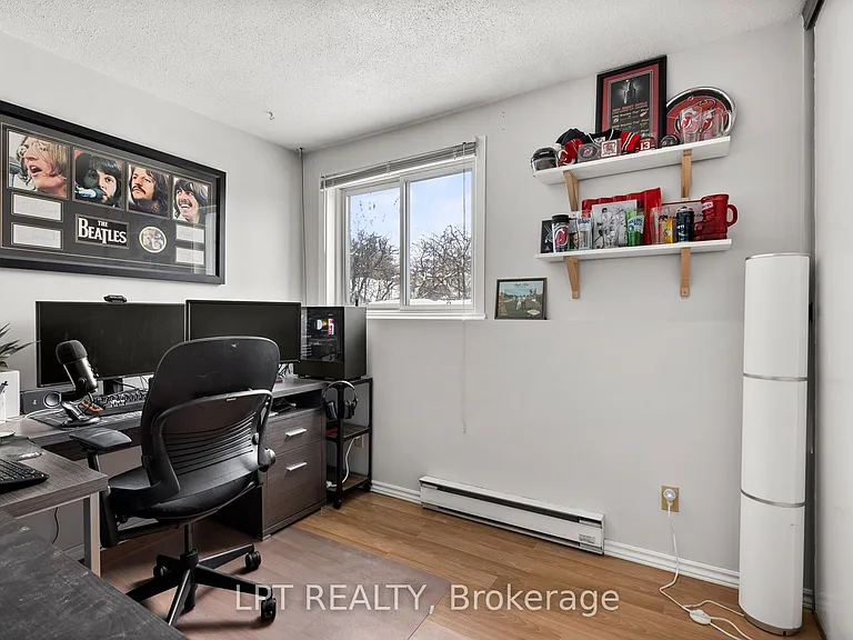 260 Fenerty Ct #4 — Photo 15