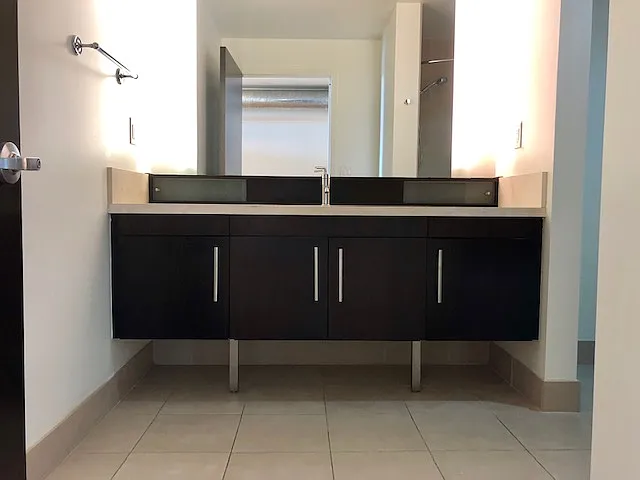 1100 S Hope St #1104 — Photo 11