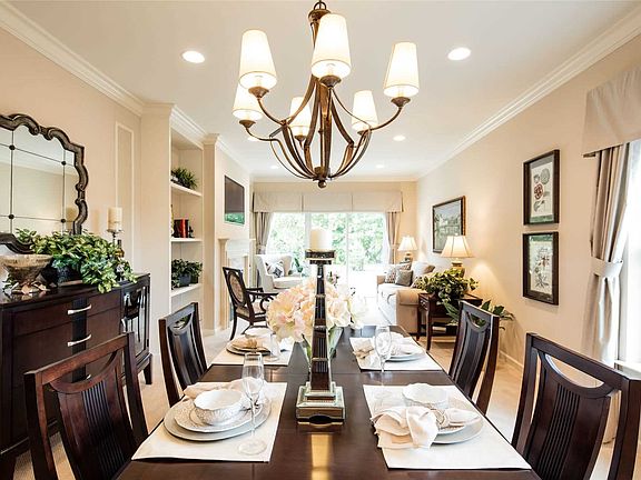 5th image of 18 Greentree Ct