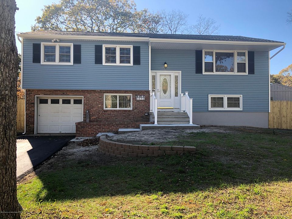 1st image of 654 Montana Dr
