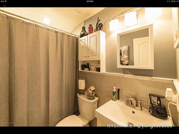 5th image of 238 McBaine Ave Floor 2