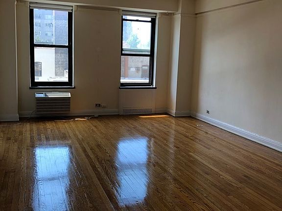 4th image of 101 7th Ave #11D