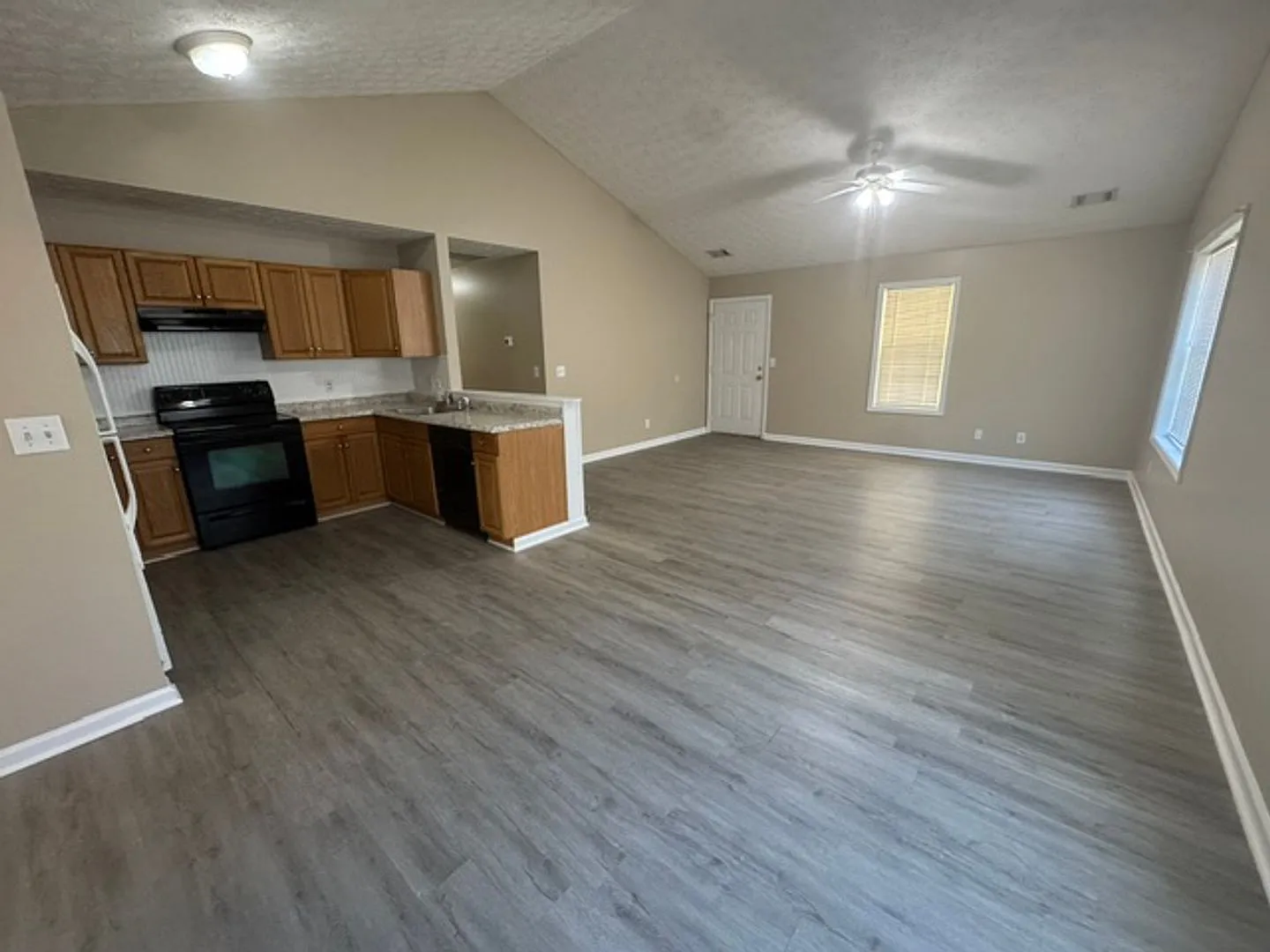 3280 Hogansville Road — Photo 2