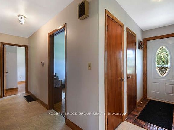 2nd image of 1190 County Road 2 Rd