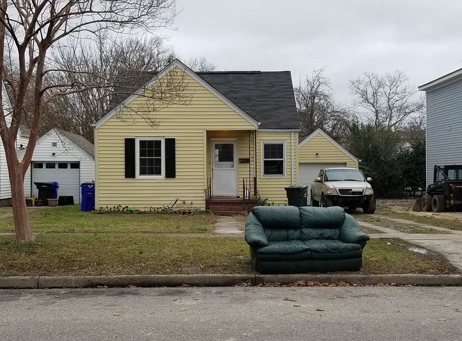 1st image of 322 Glendale Ave