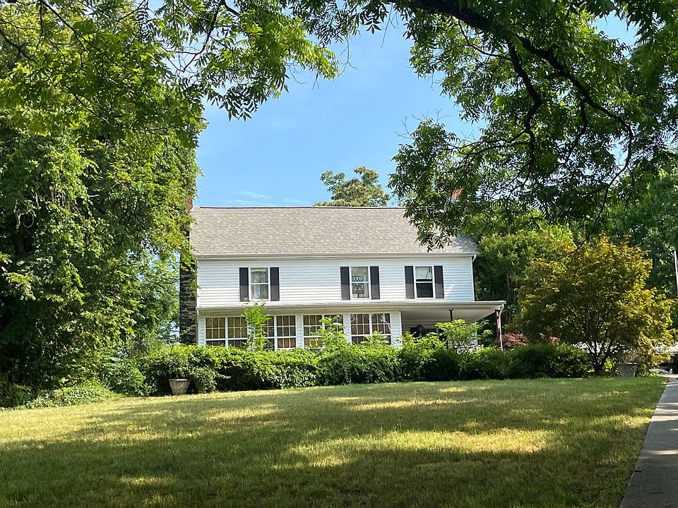 1st image of 844 Garrisonville Rd