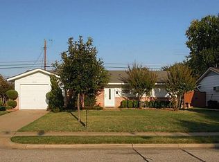 2806 Stafford St, Irving, TX 75062