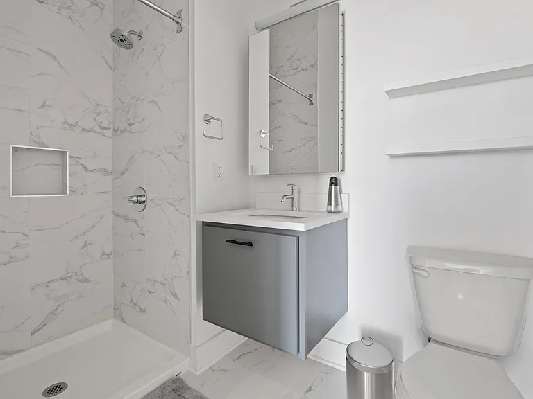 District - Co-Living — Photo 24