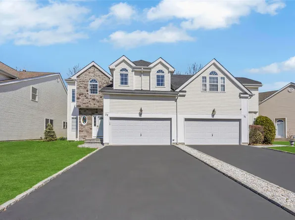 32 Sunflower Ridge Road, South Setauket, NY 11720