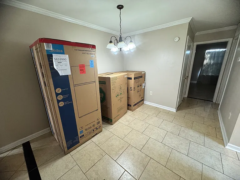 680 Sharp Ln #414 — Photo 18