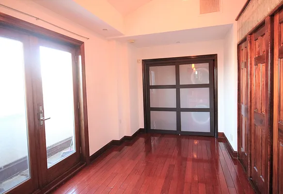 Sold by Columbus NY Real Estate | media 24