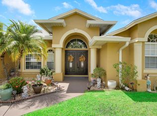 5311 NW Alter Ct, Port Saint Lucie, FL 34983