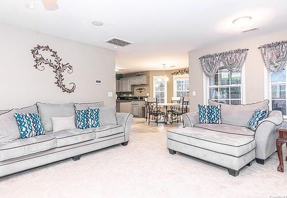 5th image of 2309 Payton Dr