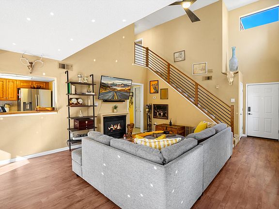 5th image of 10024 Del Chaparral Ct NE