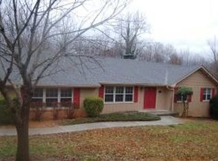 6885 Tilton Ln, Doraville, GA 30360