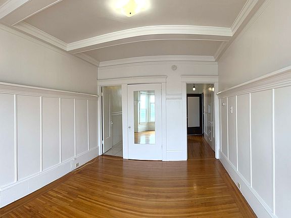 5th image of 1650 Clay St #10