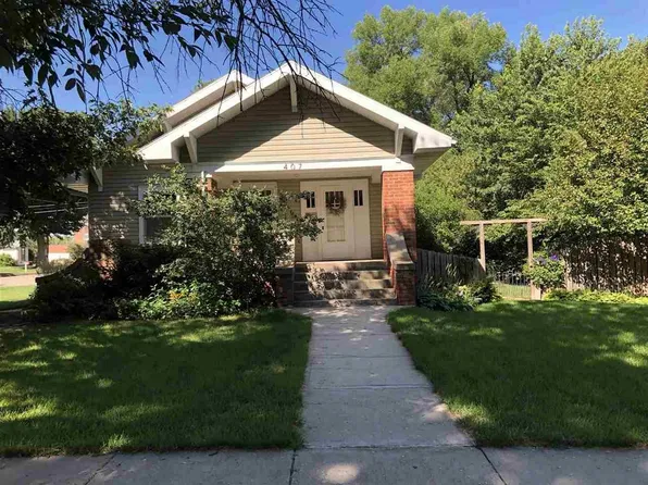 407 Smith Ave, Minden, NE 68959