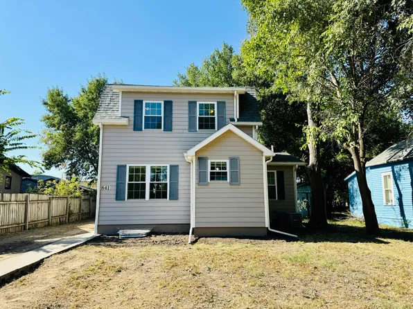 841 Kansas Ave NE, Huron, SD 57350