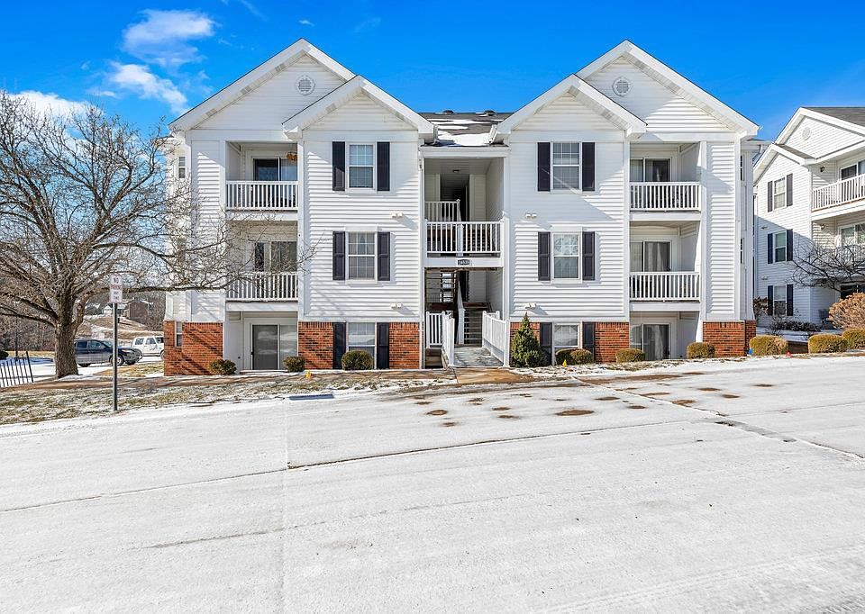 1st image of 16535 Victoria Crossing Dr