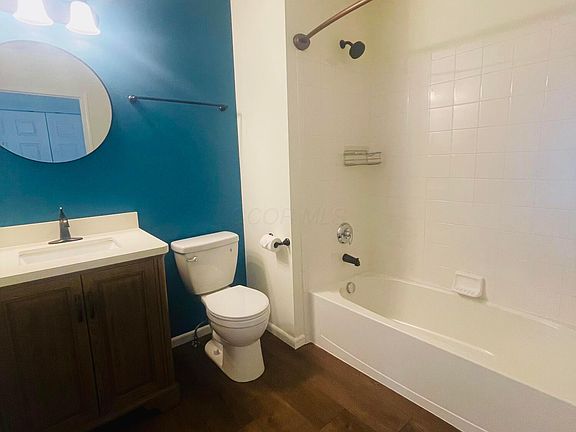 5th image of 6003 Canyon Creek Dr #304