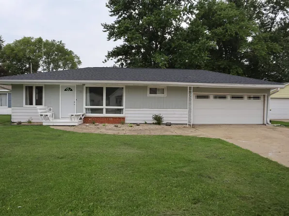 407 N West St, Tremont, IL 61568